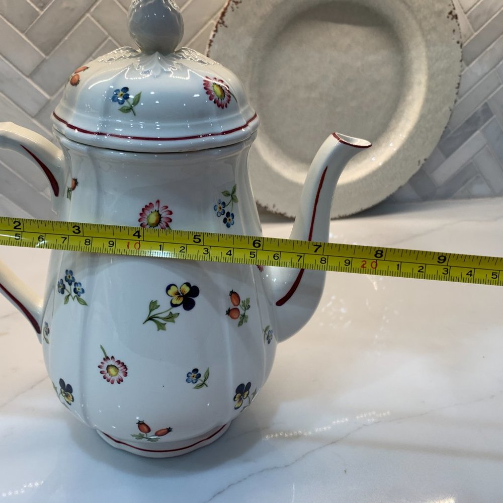 ⭐️HOST PICK⭐️Villeroy & Boch Petite Fleur Coffee Pot - Picture 9 of 13